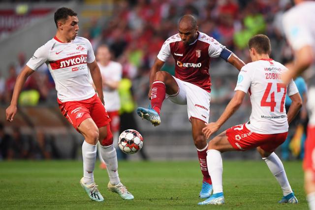 哈登里程碑詹姆斯25+11 快船轻取湖人4连胜