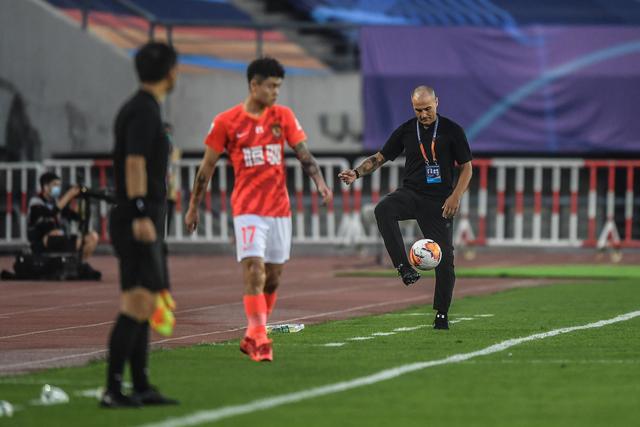 欧联-霍伊伦梅开二度加纳乔破门 曼联3-2胜