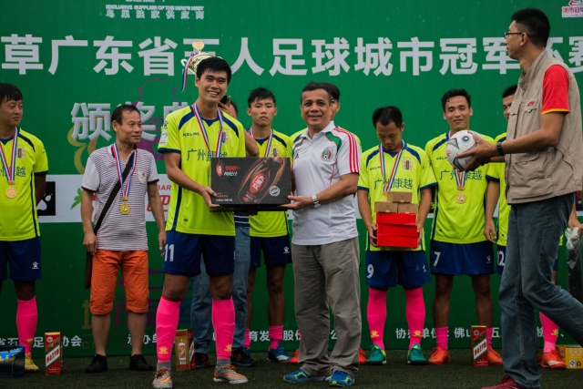 WCBA大庆队与福建队冲突罚单：20人被罚款停赛